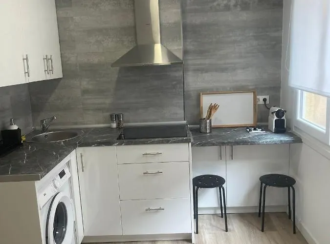 Zubia Bec Bilbao Apartamento *